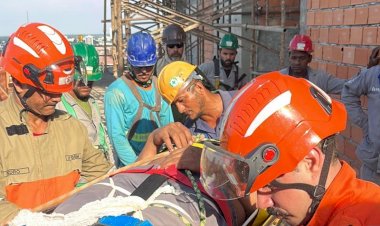 Sinop: trabalhador é socorrido após cair três metros em obra