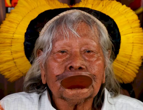 Cacique Raoni Metuktire, aos 94 anos, recebe cuidados paliativos em Peixoto de Azevedo