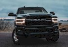 PM filma tombamento e é atropelado de propósito por motorista de Dodge Ram