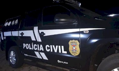 Homem preso por violência doméstica é flagrado com rifle e centenas de munições