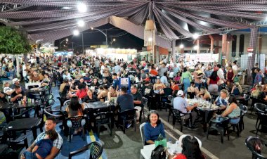 Studio Band animou o público na noite de terça-feira, na Festa de Santo Antônio e VI Expoarte