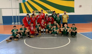 Atletas de Campinápolis são premiados na etapa Regional Leste dos Jogos Escolares e Estudantis de Seleções Mato-grossenses 2025 em Barra do Garças