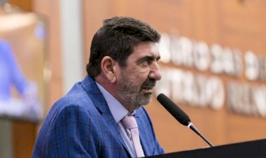 Idosos e pessoas com deficiência poderão ter direito a meia tarifa em estacionamentos