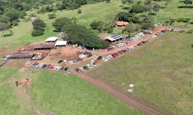Leilão solidário em Campinápolis arrecada cerca de R$ 570 mil para o Hospital de Câncer Francisco Camargo em Goiás; vídeo