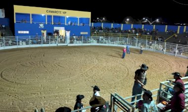 5ª Feira Agropecuária e Rodeio dos Amigos reúne bom público em Novo São Joaquim