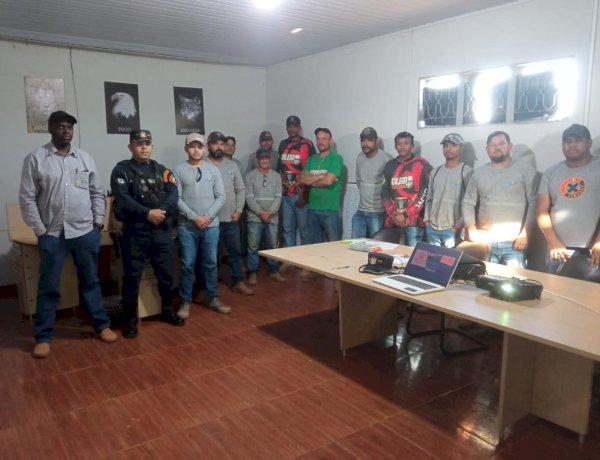Polícia Militar promove palestra sobre prevenção à violência doméstica na Fazenda Xavantina, em Campinápolis