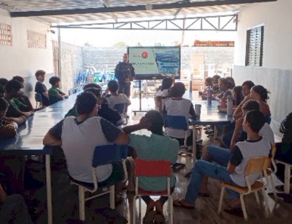 Polícia Militar realiza ação educativa contra bullying em escola de São José do Couto