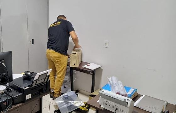 Operação apura repasses indevidos e mira ex-servidores da Câmara de Barra do Garças
