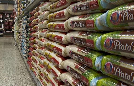 Vai faltar arroz? Especialistas de MT afastam risco, mas comportamento do consumidor pode fazer preço subir