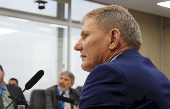 Em Brasília, Fernando Gorgen assume compromisso em projeto de pavimentação da BR-242