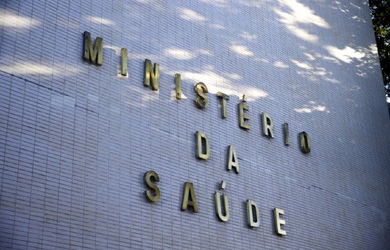 Ministério da Saúde anuncia retomada de obras em 290 municípios