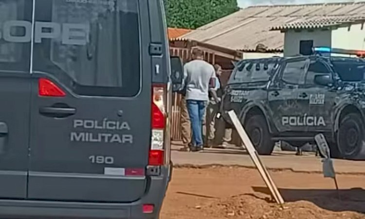 Homem invade casa e mantém mãe e filho reféns por mais de 2 horas em MT