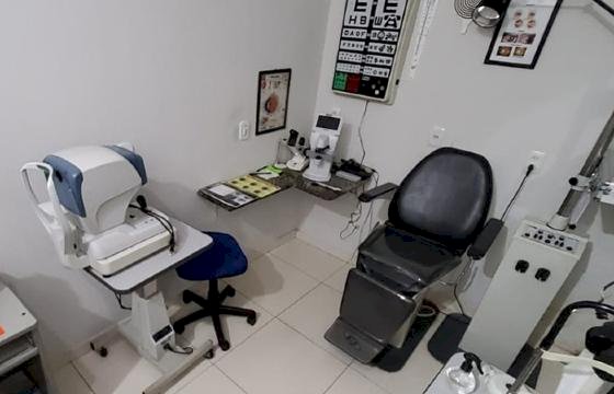 Óticas de Barra do Barra do Garças são autuadas por exercício ilegal da medicina