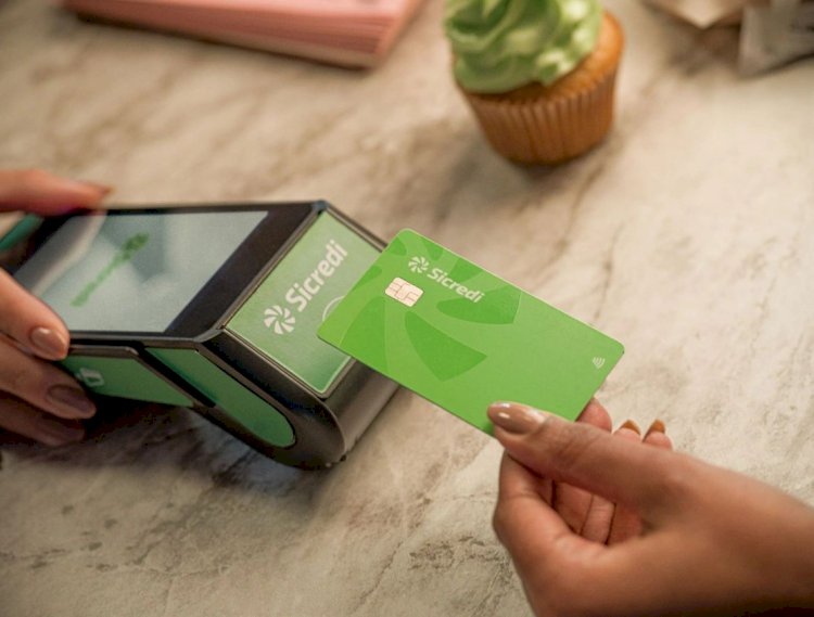 Sicredi registra crescimento em faturamento de 58% no mercado de máquinas de cartão em 2024