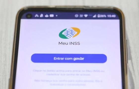 Descontos não autorizados já podem ser contestados via Meu INSS ou ligação para 135