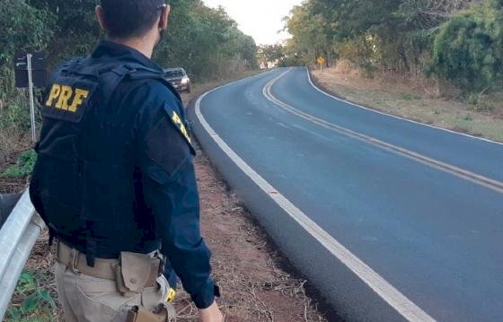 Passageiro surta após pane em ônibus em Barra do Garças e morre atropelado na BR-070