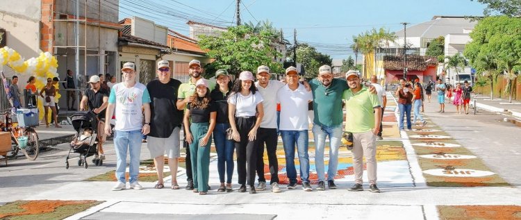 Sicredi Araxingu distribui mais de 600 garrafas com água e promove solidariedade na celebração de Corpus Christi em Capanema/PA
