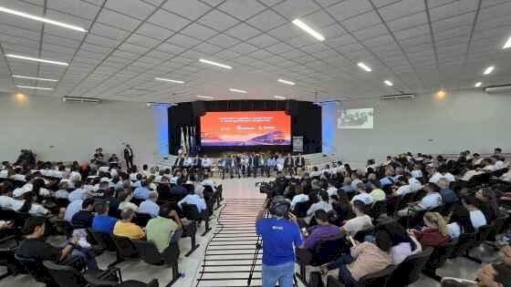 Em Água Boa, ALMT reúne autoridades e especialistas para debater impactos e oportunidades da ferrovia no Araguaia