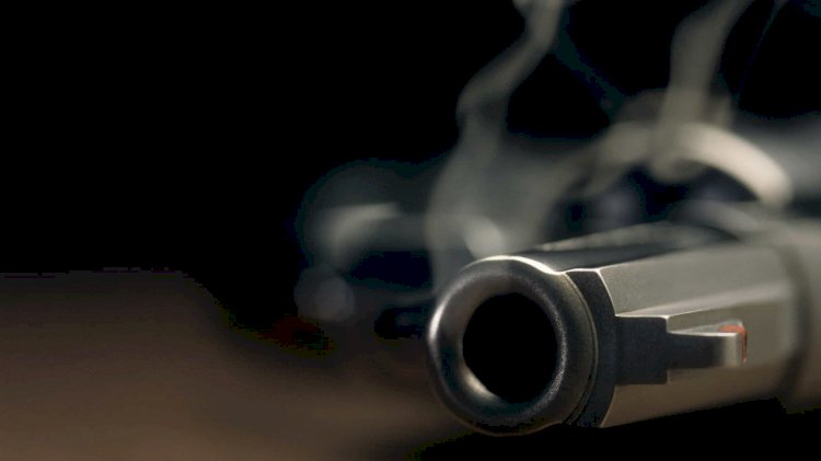 Dupla invade casa e mata jovem a tiros na frente da esposa em MT