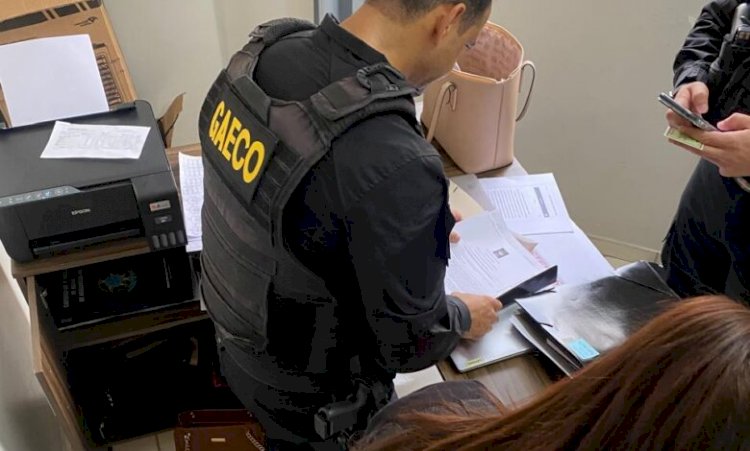 Advogada suspeita de ligação com o Comando Vermelho, é presa em Barra do Garças