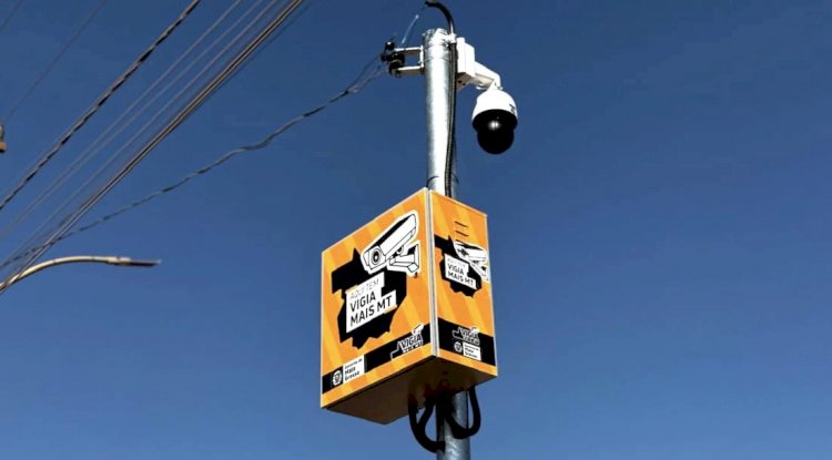 Instalação de câmeras do Programa Vigia Mais Mato Grosso reforça segurança em Campinápolis