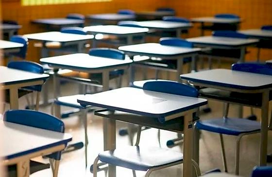 Prefeitura inocenta cozinheira por 'relacionamento impróprio' com aluno em Campinápolis