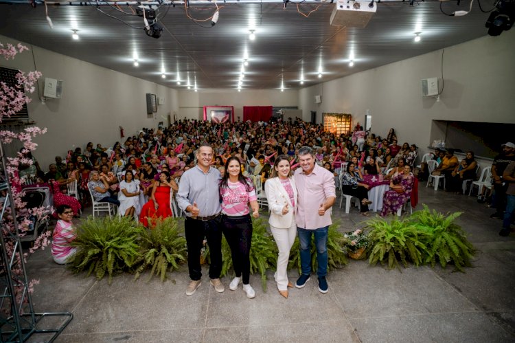 Noite de celebração e inspiração marca grande evento em homenagem às mulheres em Novo São Joaquim