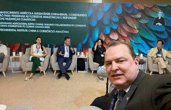 Max nega articulação para reeleição e rebate fala de Abilio