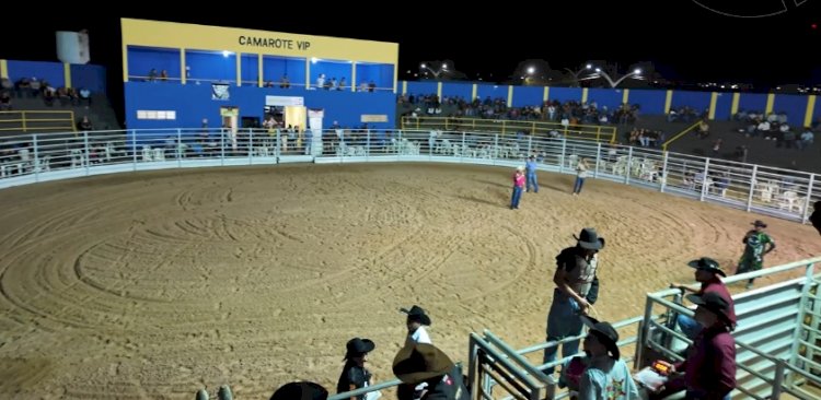 5ª Feira Agropecuária e Rodeio dos Amigos reúne bom público em Novo São Joaquim